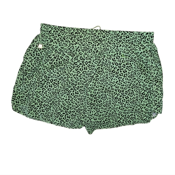 Buffbunny NWT Flo Short V2 Green Leopard Print XL Flowy Shorts - Picture 3 of 6